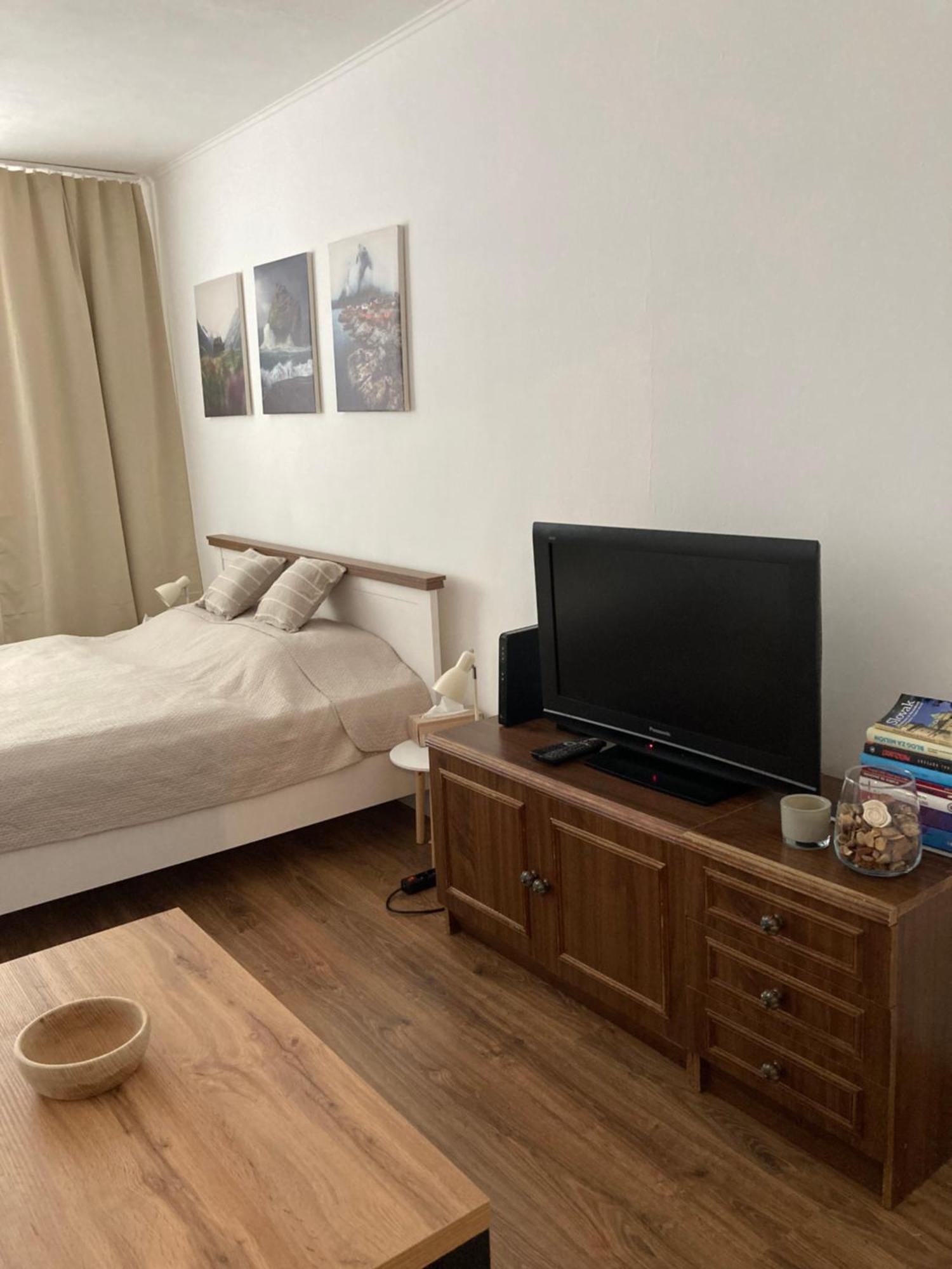 Útulný apartmán blízko centra Michalovce Exteriér fotografie
